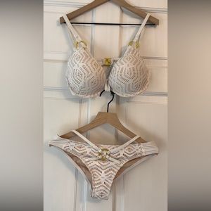 Ann Summer Bikini Set White Size Top 34D Bottom US 6